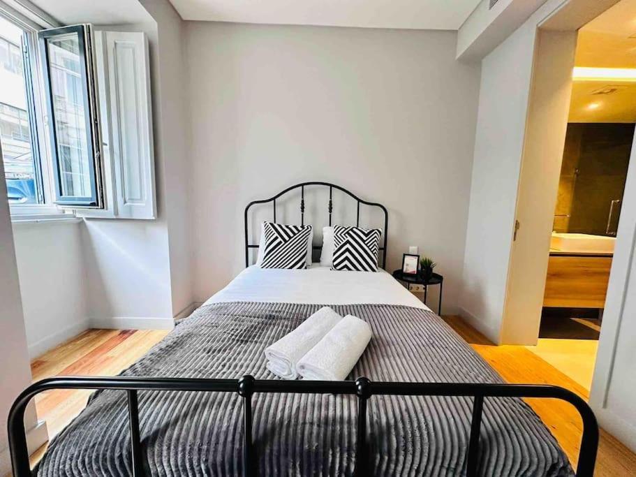 Lisbon Marques De Pombal Top Flat Great Locations City Center B ภายนอก รูปภาพ