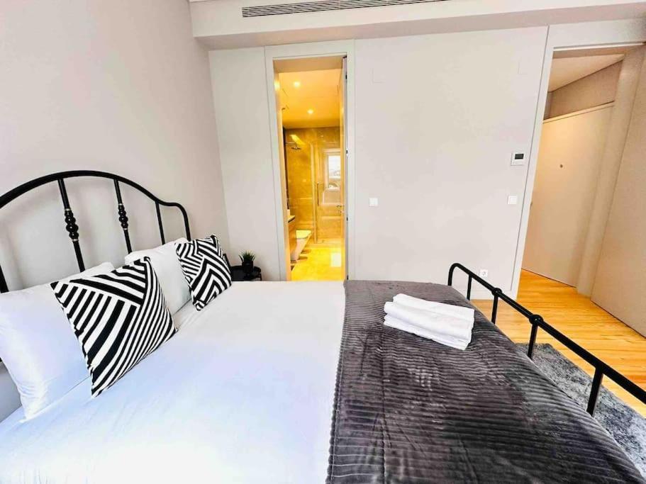 Lisbon Marques De Pombal Top Flat Great Locations City Center B ภายนอก รูปภาพ